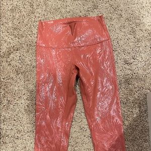 Wunder Under lululemon - never worn